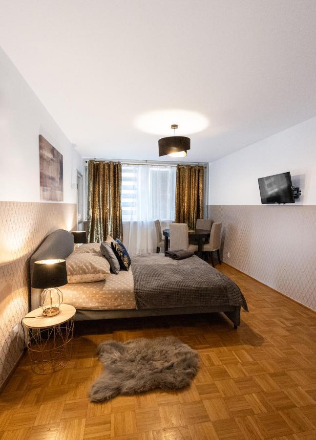 Clicktheflat Bellottiego Apart Rooms Warsaw Luaran gambar